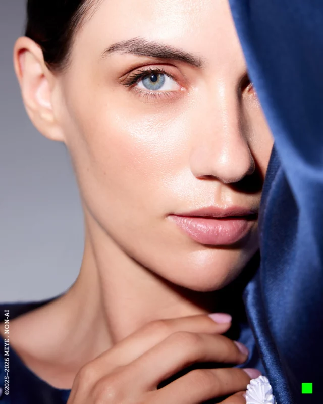 I spy with my little eye, something blue just for you. 👀💙

And here you were thinking we only made #frames content. Explore our #contactlenses content and much more at Meye Marketing. 💫

Creative Director: Philippe Verbruggen
Photography: @andreabielsa
Styling: @angel_cabezuelo
Makeup: @lucifrede
Model: @johannallucia
MEYE TEAM

#MEYE #MEYEMarketing #Contactlenses #Photoshoot #DigitalMarketingAgency #Barcelona #IndependentOpticians #StudioPhotoshoot #EyewearStyle